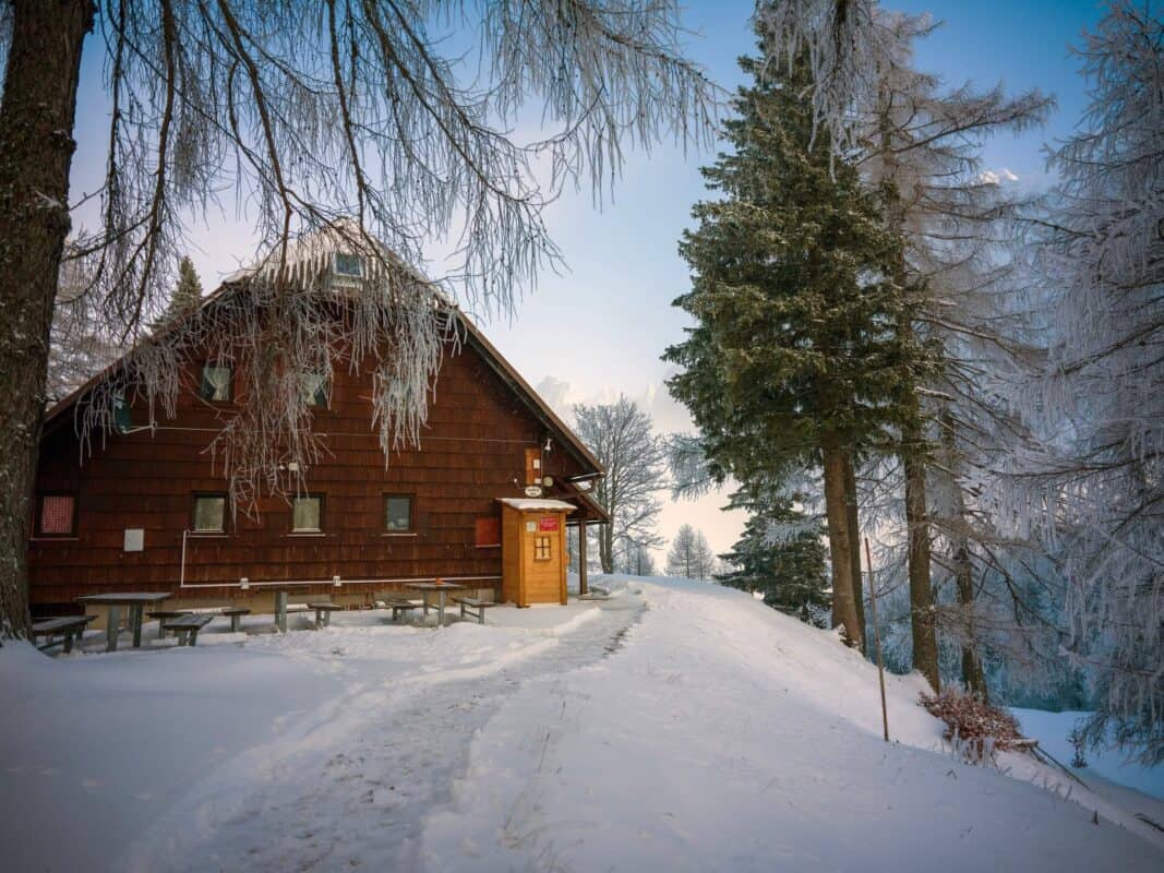 Hvorfor besøge Vršič-passet i Slovenien nær Kranjska Gora om vinteren?